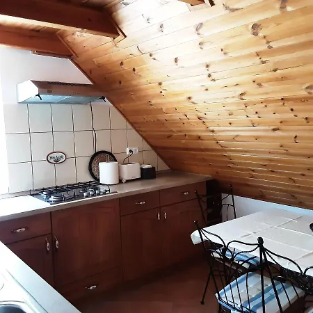 Jázmin Apartman *