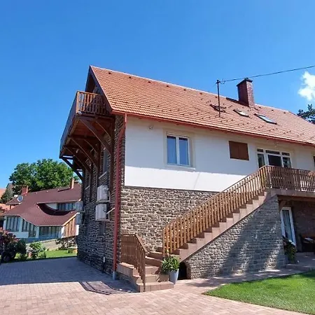 Jázmin * Tihany